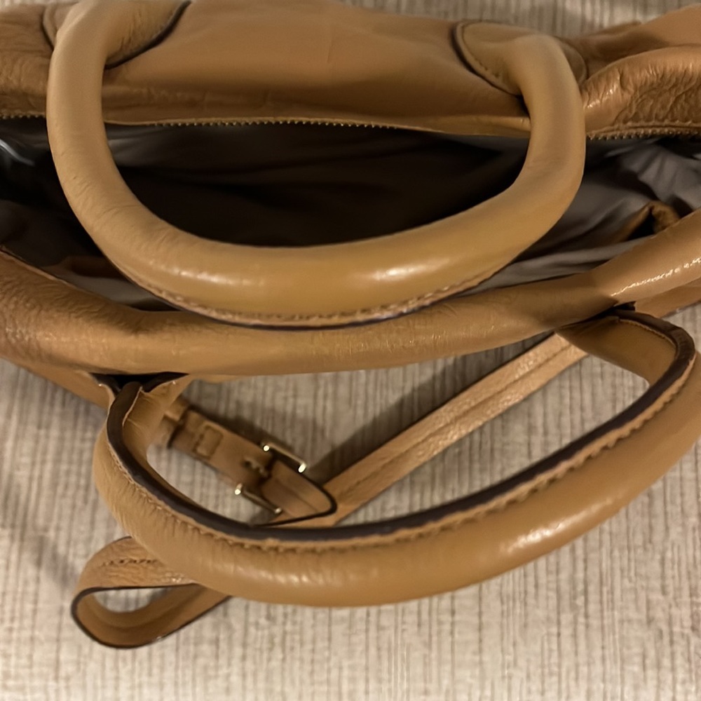 Isaac Mizerahi handbag caramel color long strap and short handles - Picture 10 of 13